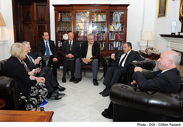 Vic-MPs-visit-Malta-Jul13-6600